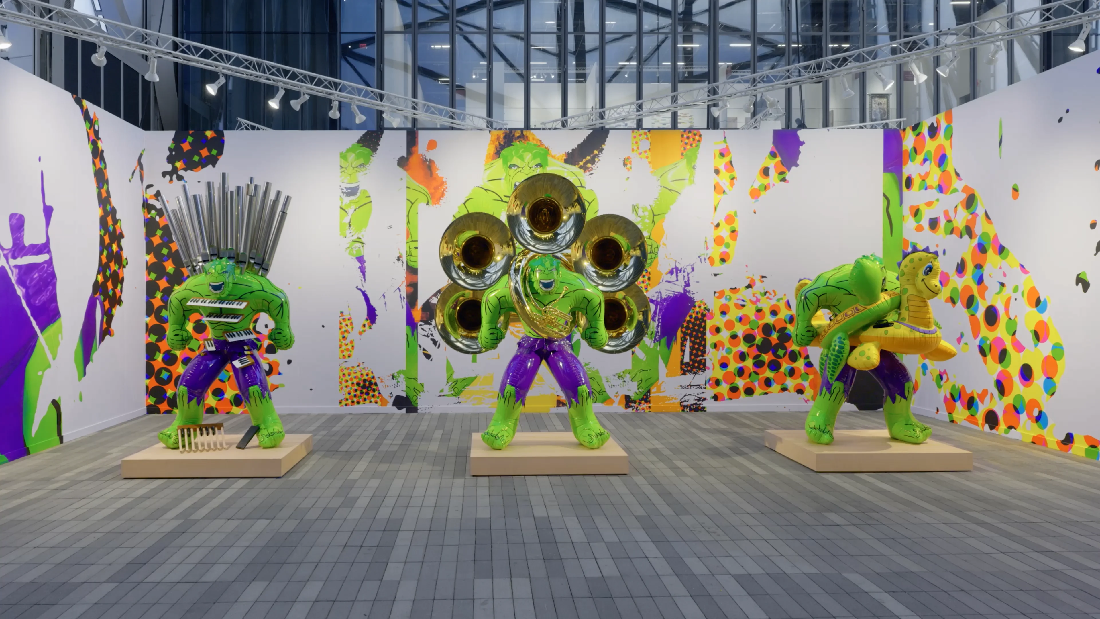 JEFF KOONS HULK ELVIS 2009年　126P HC ?quality=80&resize_to=width&