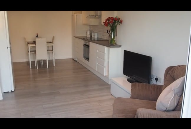 Double with a Shower Cubicle Main Photo