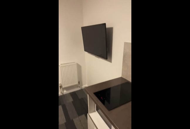 Cambridge/ARU Students – Studio Sublet This Summer Main Photo