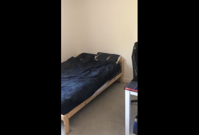 Nice chill vibes - looking for a fourth housemate Main Photo