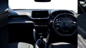 PEUGEOT 2008 2022 (72)