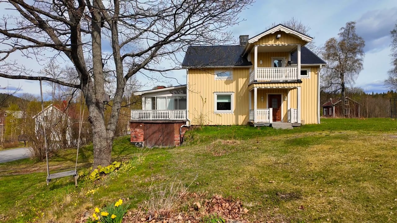 4 rum Vinterbonat fritidshus på Idrottsvägen 34A och 34B Mjällom Kramfors kommun - video