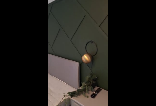 Video 1: Relaxing rear ensuite. Available