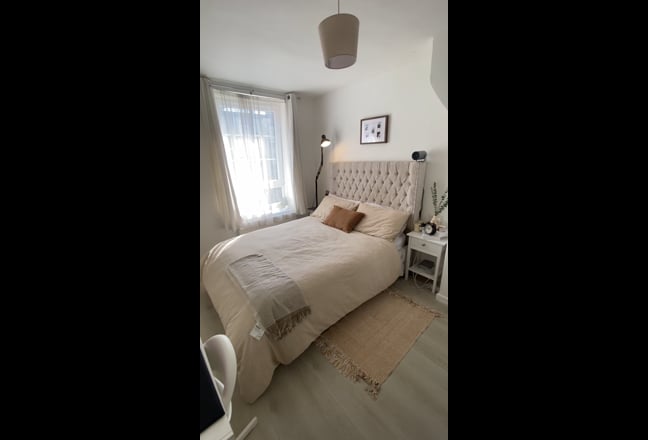 Room to Rent -Sharing Flat with One Other Person.  Main Photo