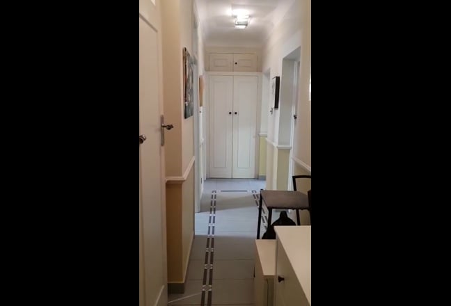 Very Nice  Room in Very Modern Flat Great Location Main Photo