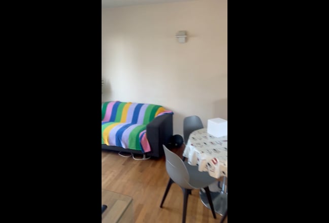 En-suite double room, top floor. Main Photo