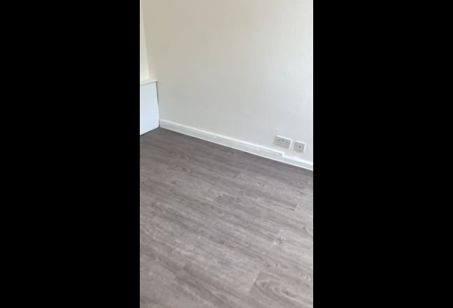 Newly Refurbished Studio Inclusive Of Bills Main Photo