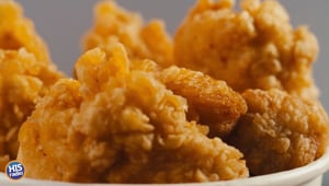 Hot CHICKEN vs HOT Chicken