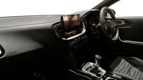 KIA XCEED 2025 (74)