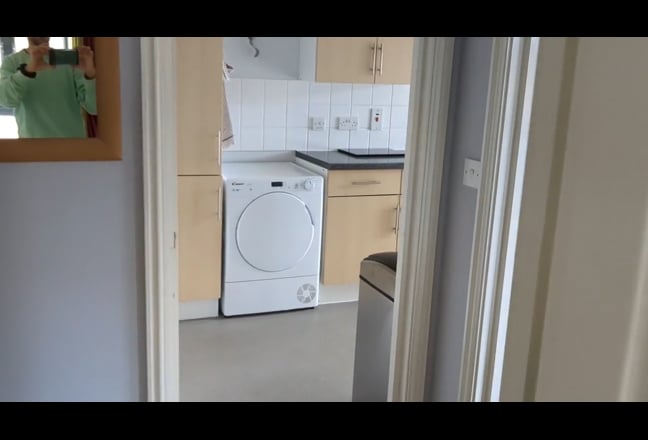 Photo 1: undefined