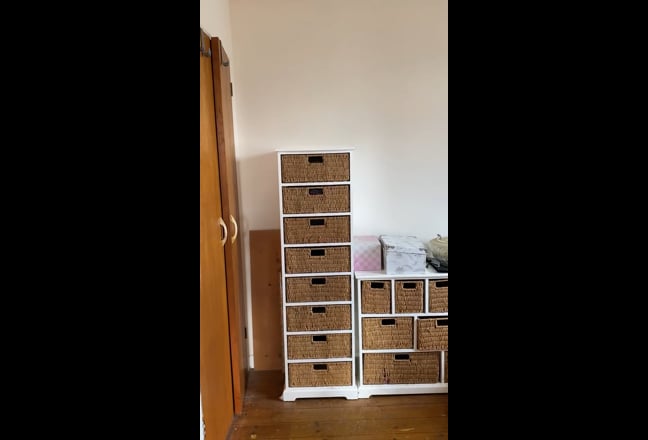 Single room in shared house Main Photo