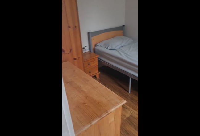 Single Room to Let, Good Location,  Close to Shop. Main Photo