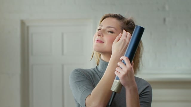 deVine Voices Native Italian Female Voiceover BaByliss Air Wand Commercial