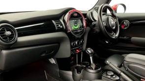 MINI HATCHBACK 2017 (67)