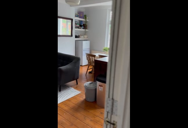 Lovely Double Room & Annex including bills Main Photo