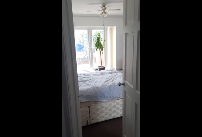 Photo 1: undefined