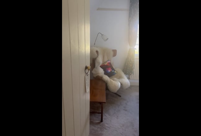 Lovely double room to let Monday to Friday Main Photo