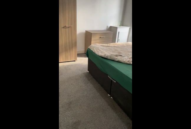 Video 1: Dinning, Kitchen, Backyard