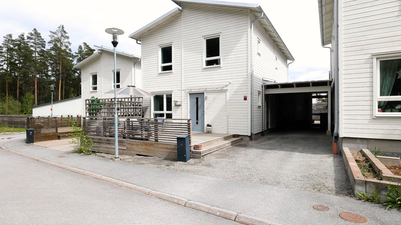 7 rum Villa på Spaljévägen 15 Steningehöjden Sigtuna kommun - bild 2