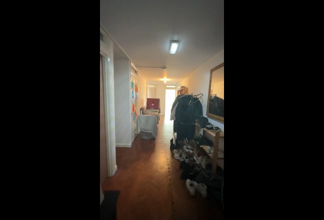 Massive double room with en suite  Main Photo