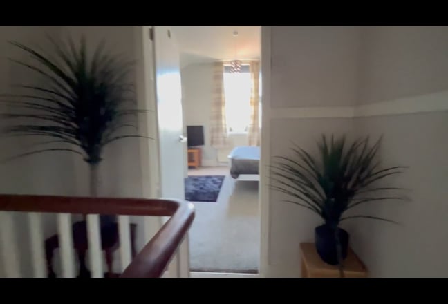 Beautiful double en-suite room  Main Photo