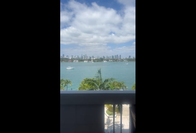 Heart of Miami Hem Walk from the Beach  Main Photo