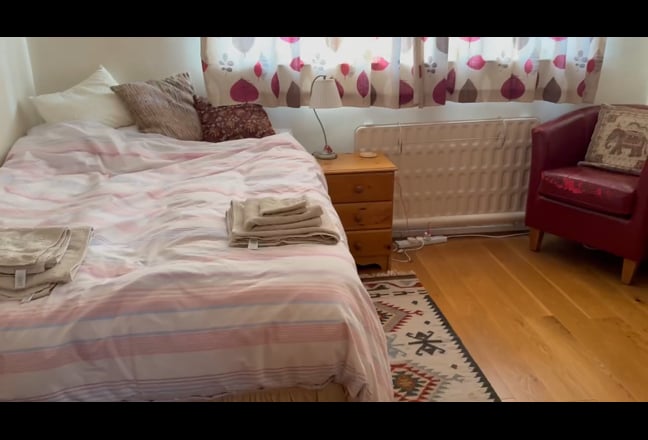 Video 1: Double Room
