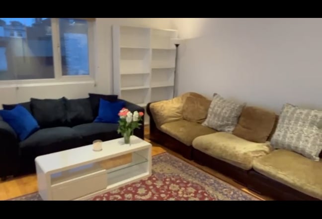 SW12 Balham 3bed House+ garden &BBQ! Main Photo