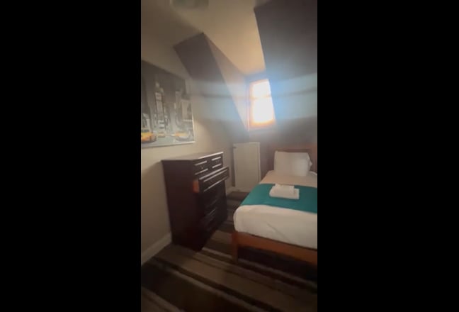 Cheap Room in Glasgow Main Photo