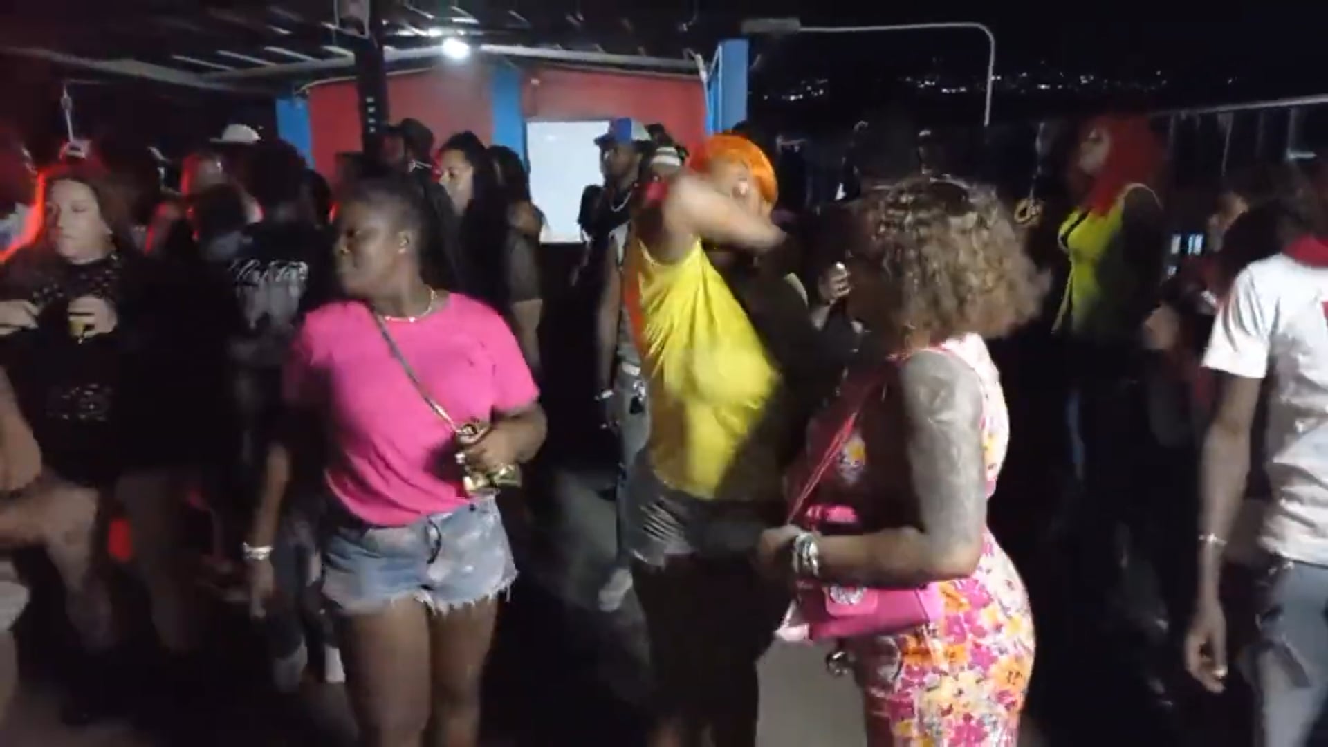 ⁣#live Dance All Friday's May 16, 2025