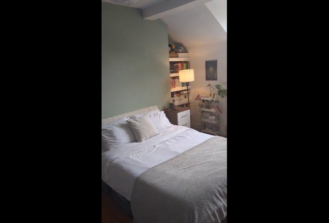 Large Spacious Double Room including bills Main Photo
