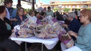 Unes 200 puntaires mostren els seus treballs artesanals a la Trobada de l'Escala