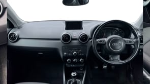 AUDI A1 2014 (14)