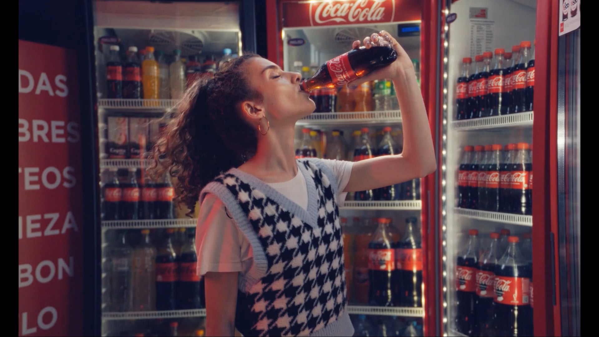 COCA COLA - "Pass the Magic"
