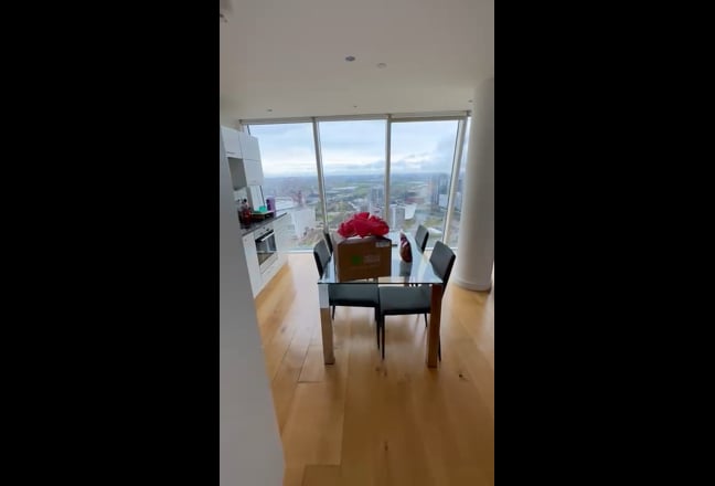Ensuite room in stratford in 39th Floor Main Photo