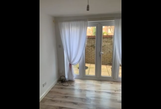 155b moulsham room available  Main Photo