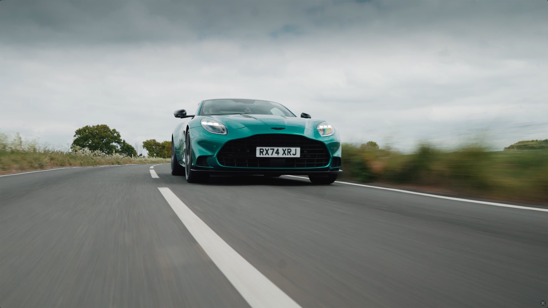 Welcome to Aston Martin Reading