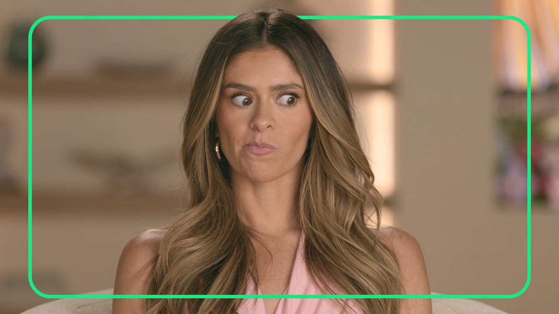 Hulu Unscripted NewReleases :30s