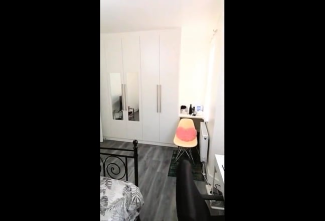 Short Let | Dreams' Room in East London 😍 Main Photo