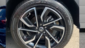 MG MG ZS 2024 (24)