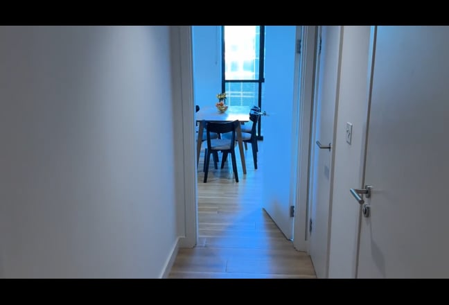 Spacious king size en-suite in East Croydon  Main Photo