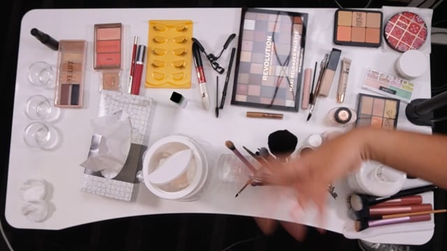 Maquillage de soirée : les techniques essentielles à maîtriser pour le CAP