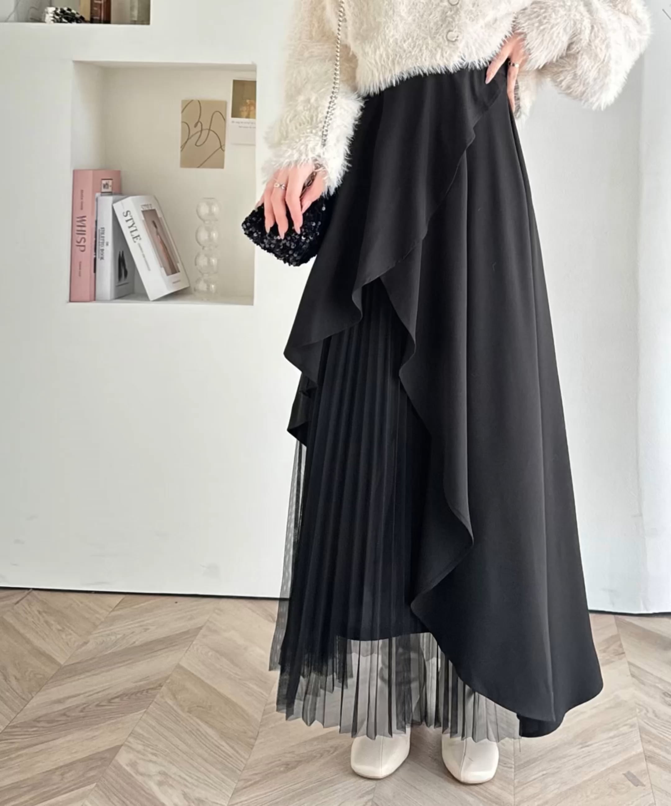 mily bilet】アシメトリーフリル使いプリーツチュールスカート