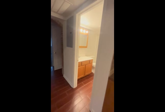 An apartment for rent Main Photo