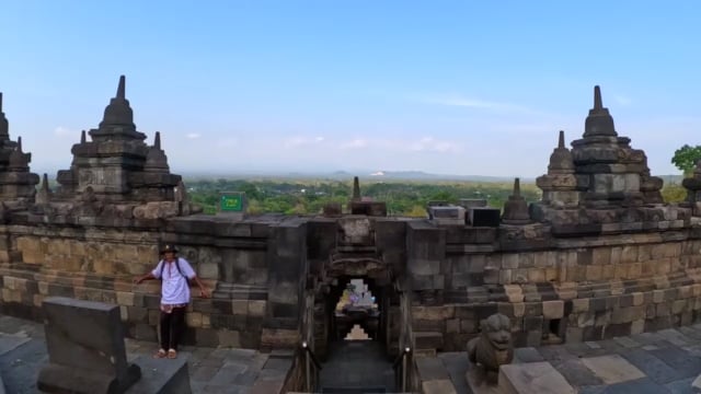 https://i.vimeocdn.com/video/2018719532-4fbddf59c959075db4f7eca92ac26f38643651b8570accfc2dbdac255227f145-d