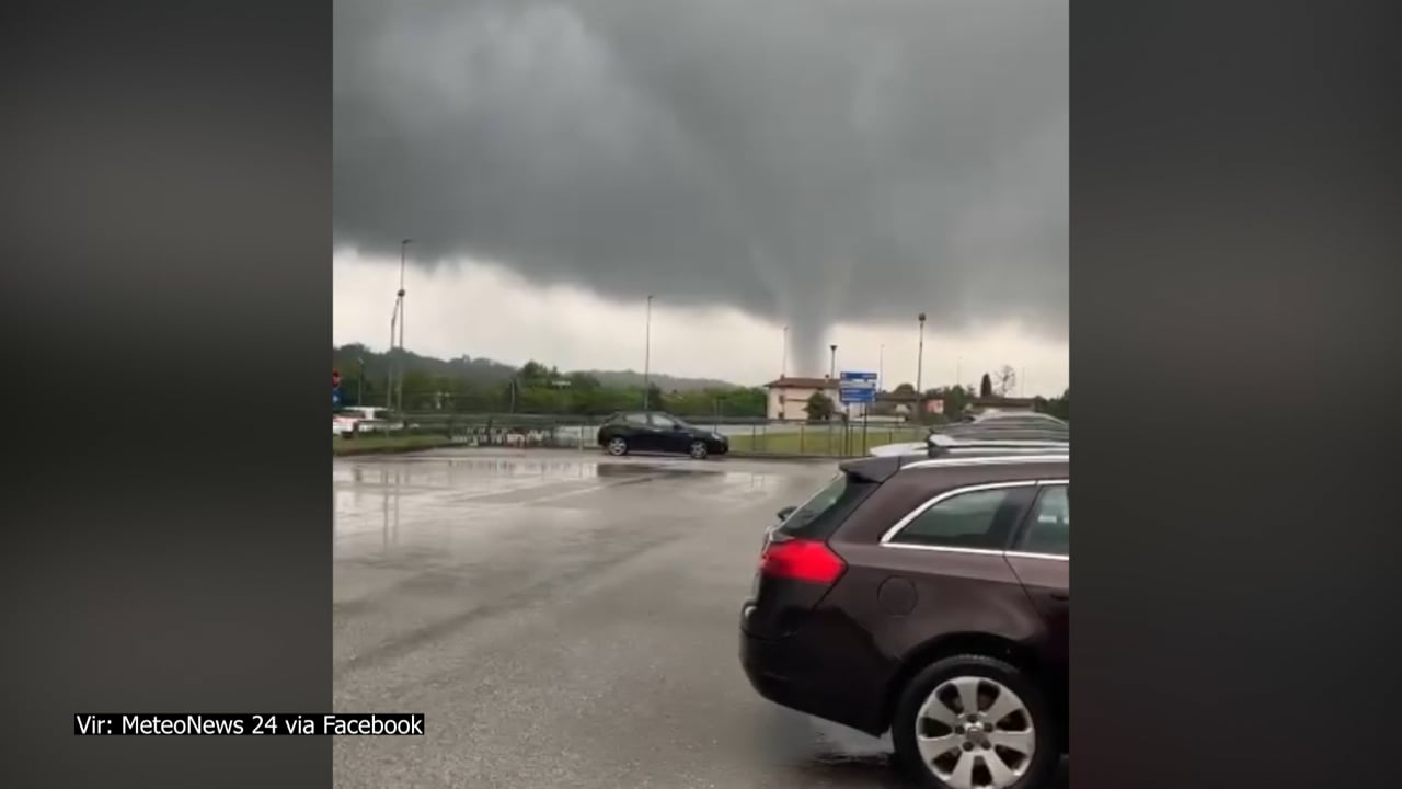 Ob meji s Slovenijo divjal tornado, pustošila tudi tromba