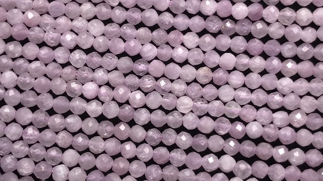 クンツァイト 極小ラウンドカット2.5mm 1連｜天然石ビーズの卸問屋