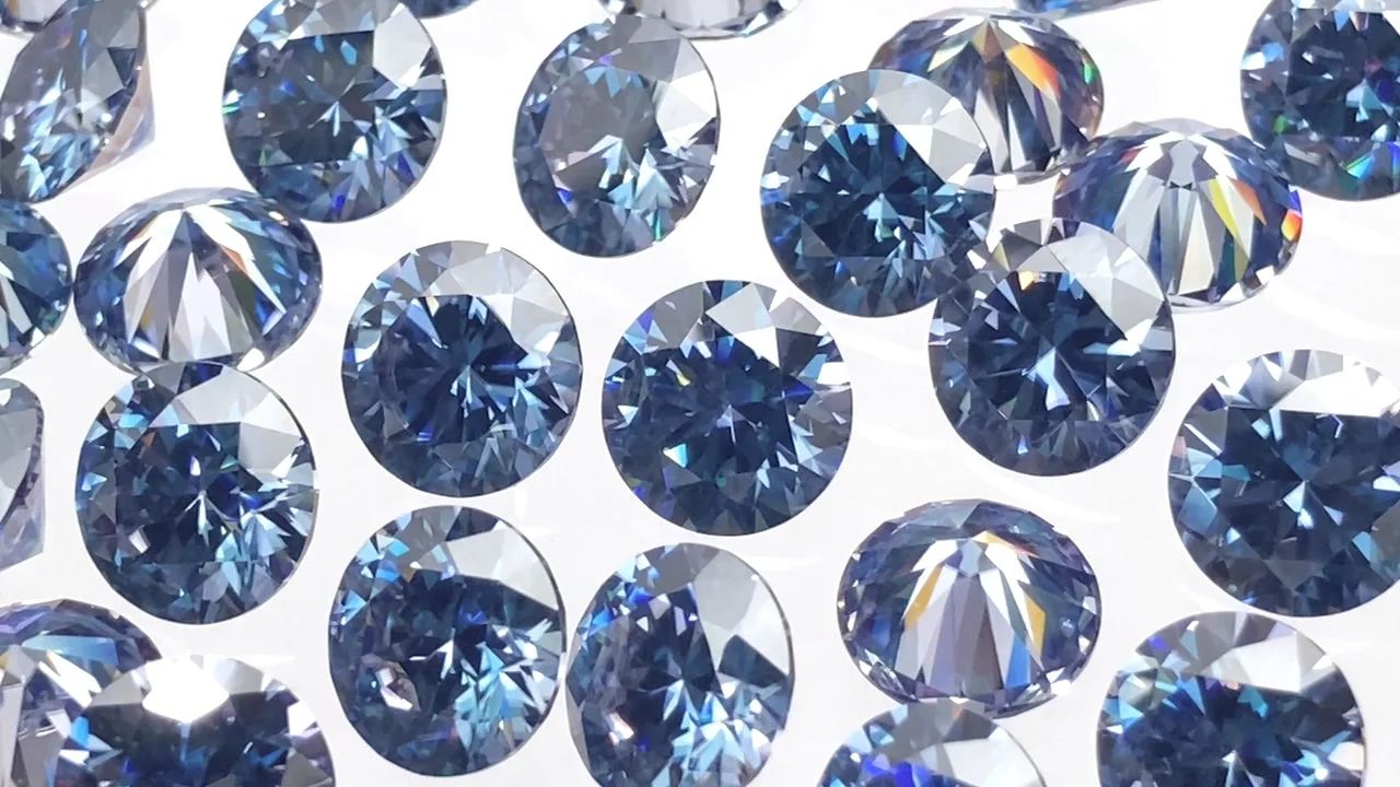 モアサナイト AAA ルース ラウンドファセットカット8×8mm 【ダーク