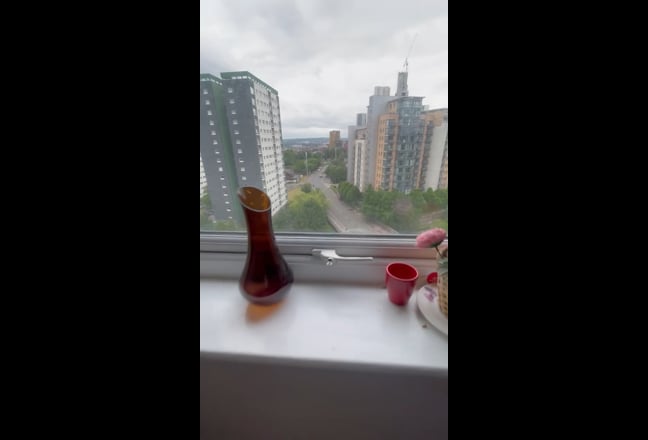Room close to Leeds City Centre  Main Photo