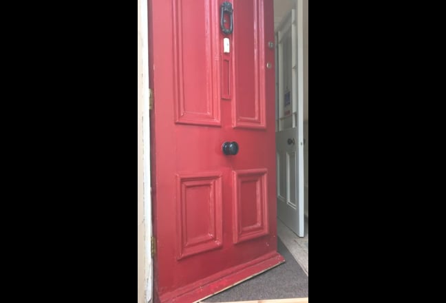 2 student rooms in beautiful, spacious house for 8 Main Photo